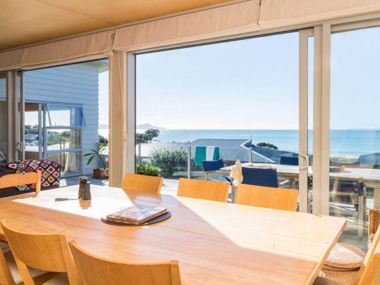 15 Taranga Road Langs Beach_8