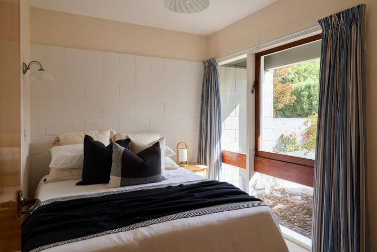 110 Huntsbury Avenue Huntsbury_28