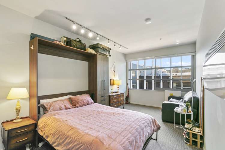 E105/28 Torrens Terrace Mount Cook_7