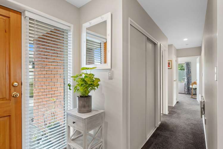 5B Oldham Place Darfield_6