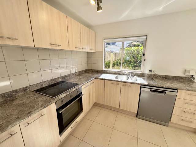 4C Corrella Road Belmont_1