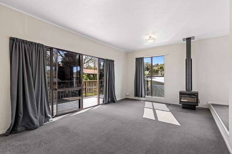 77 Gledstane Road Stanmore Bay_19