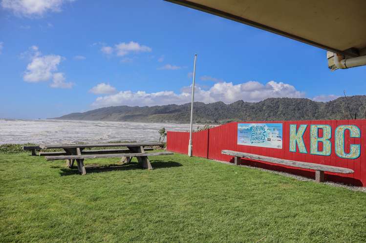 23 Nelson Quay Cobden_39
