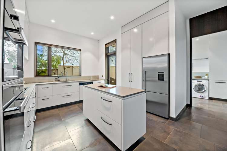 2A Crescent Road Parnell_12