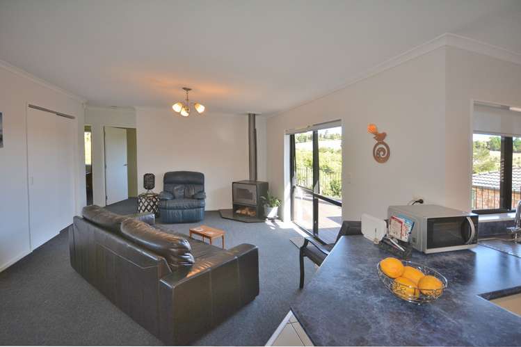 93 Orion Drive Welcome Bay_4