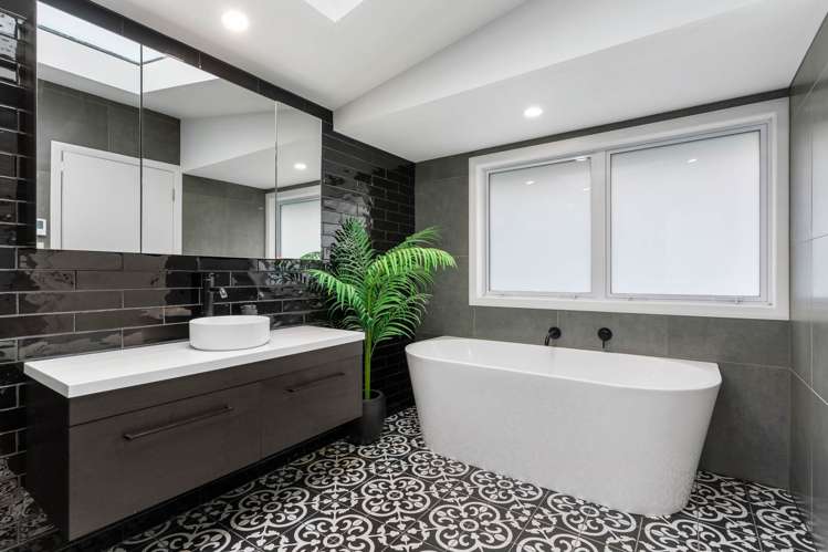 37 Maxine Place St Heliers_24