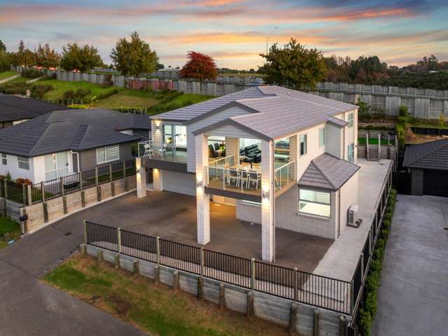 Luxurious Multi-Generational Haven