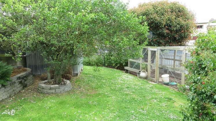 25 Clyde Carr Crescent Waimataitai_14