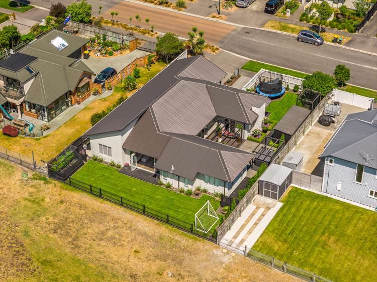 532 Bower Avenue Parklands_36