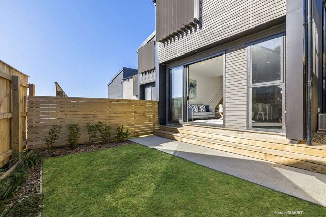 13/80 Seatoun Heights Road Seatoun_1