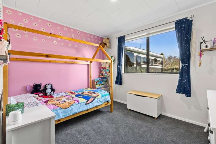 1 Rintoul Place Brightwater_4