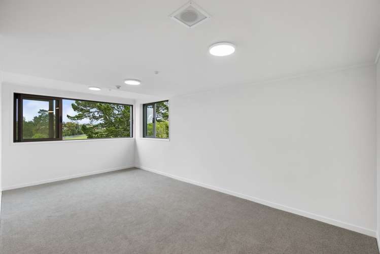 2F/20 Morning Start Place Mt Albert_6