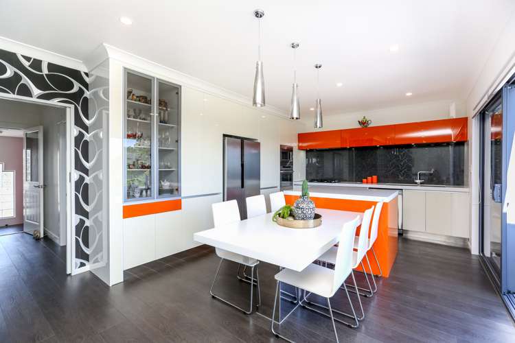 401 Devon Street East Strandon_6
