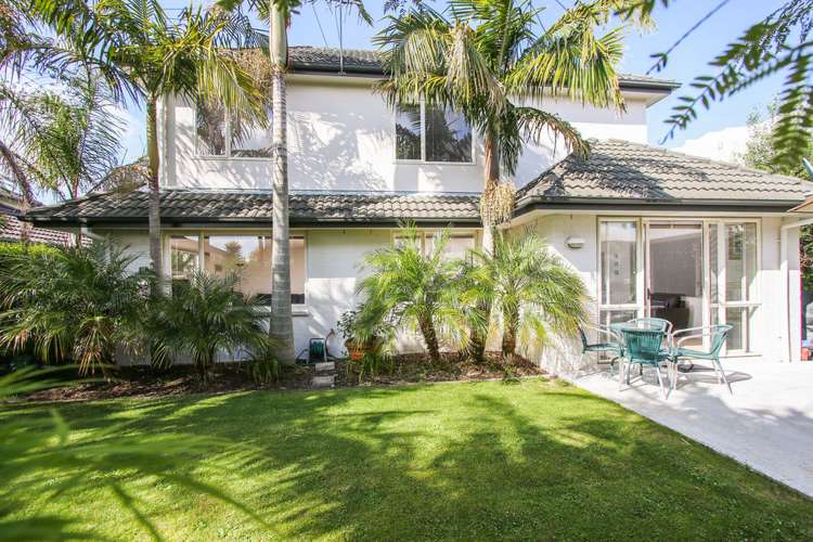 107 Gracechurch Drive Flat Bush_16