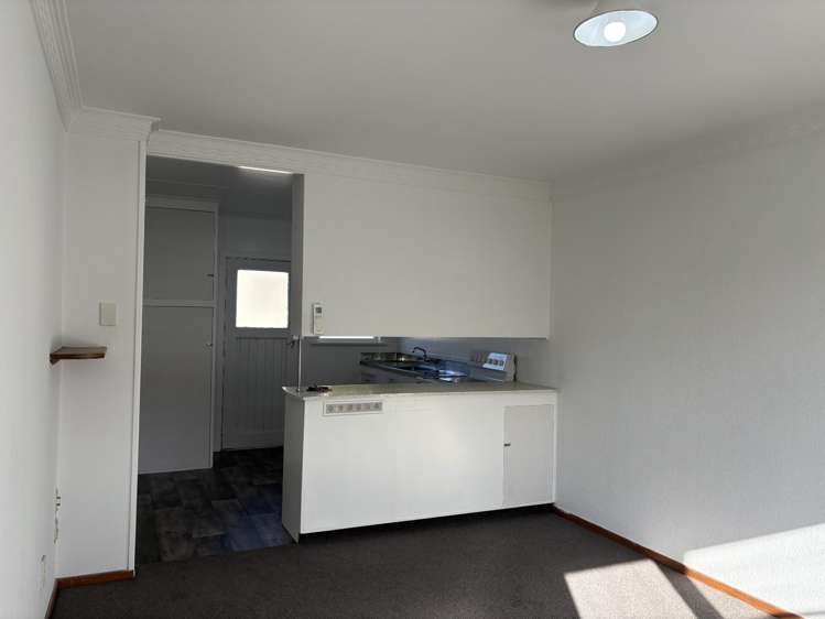 1/5 Salisbury Road 1052_3