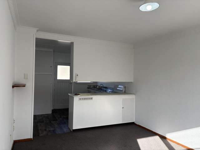 1/5 Salisbury Road 1052_3