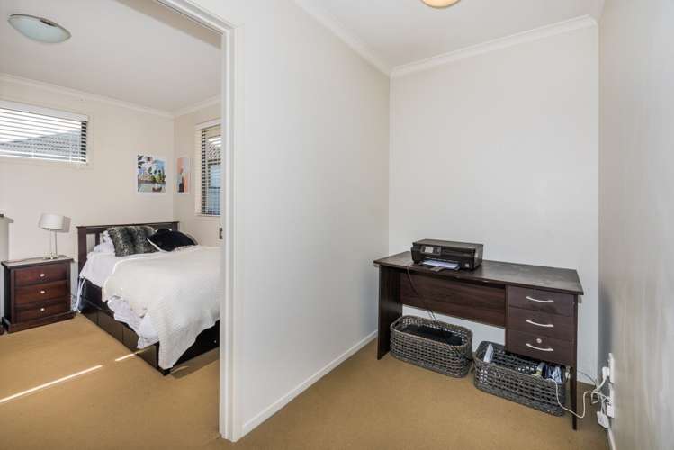 7 Ashurst Lane Greenhithe_24