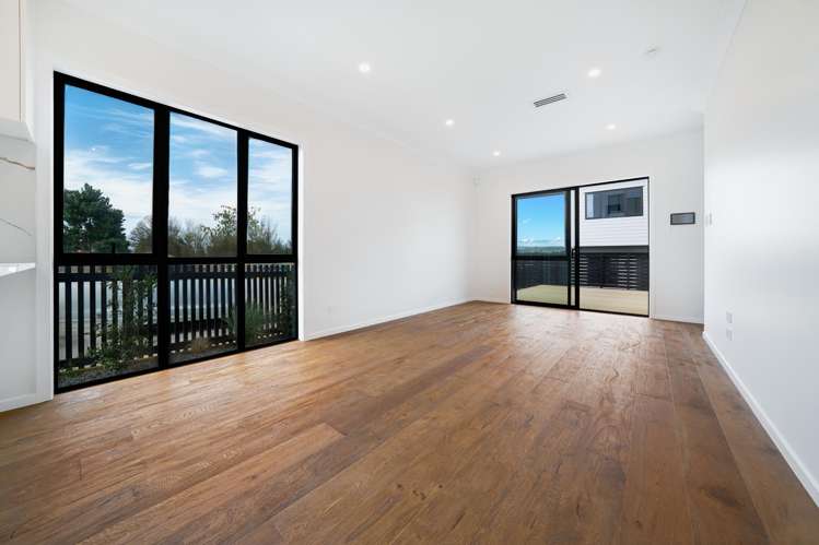 2 Whiteywood Street Westgate_22