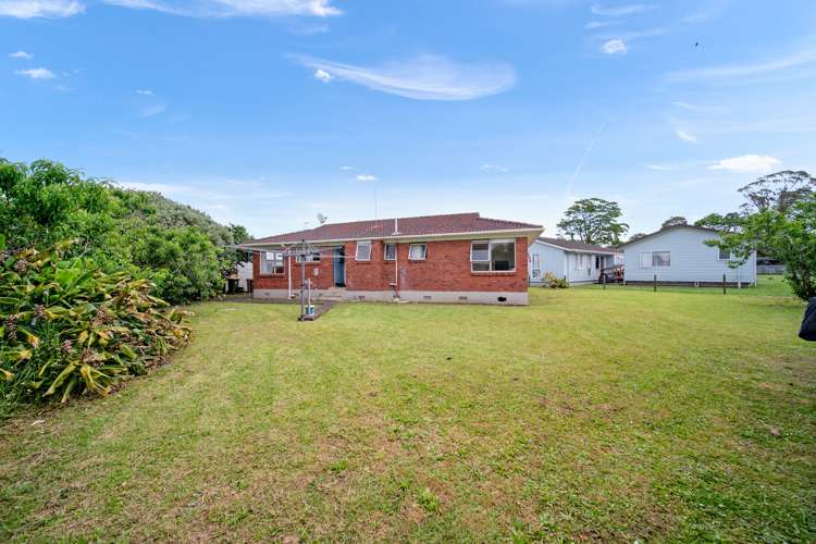 15 Penderford Place Mangere East_17