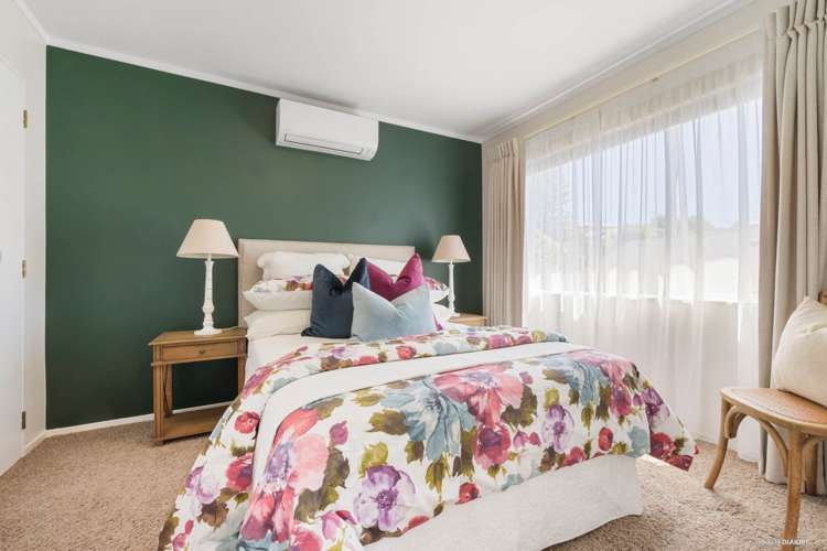 2/18 Rotoiti Avenue Pakuranga Heights_9