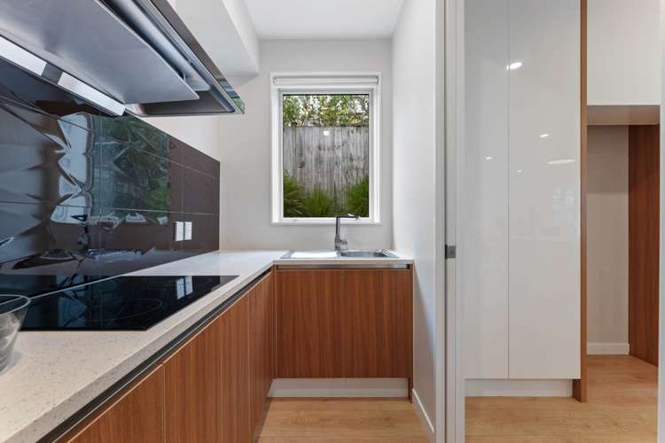 4 Carder Holland Way Hobsonville_10