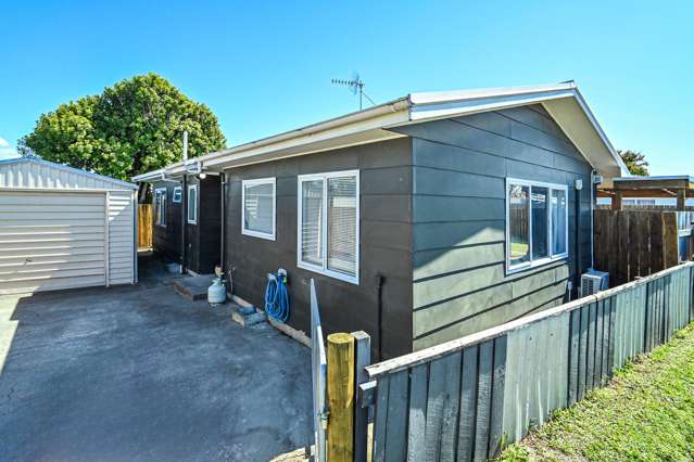 Easy Living in The Heart of Akina