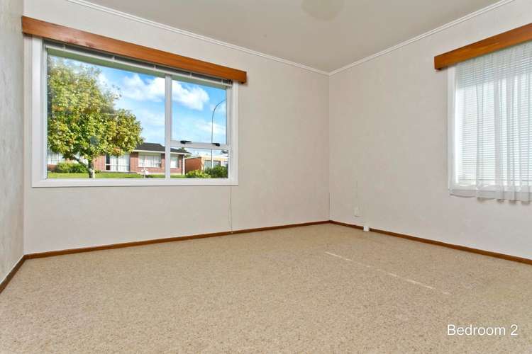 1 Vodanovich Road Te Atatu South_14