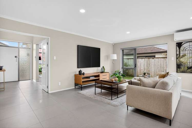28 Pickaberry Avenue_3