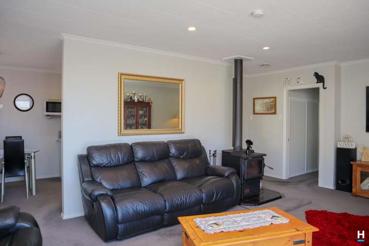 76 Fitzgerald Street Cobden_9