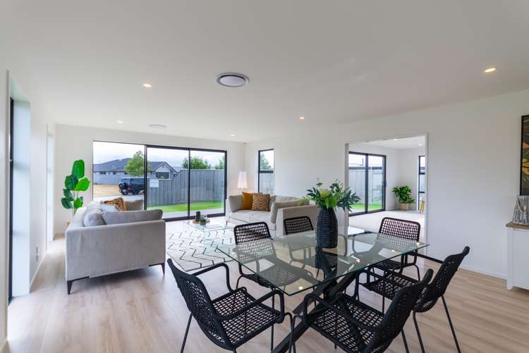 2 The Esplanade Pegasus_1