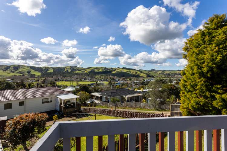 13 Rautawhiri Road Helensville_3