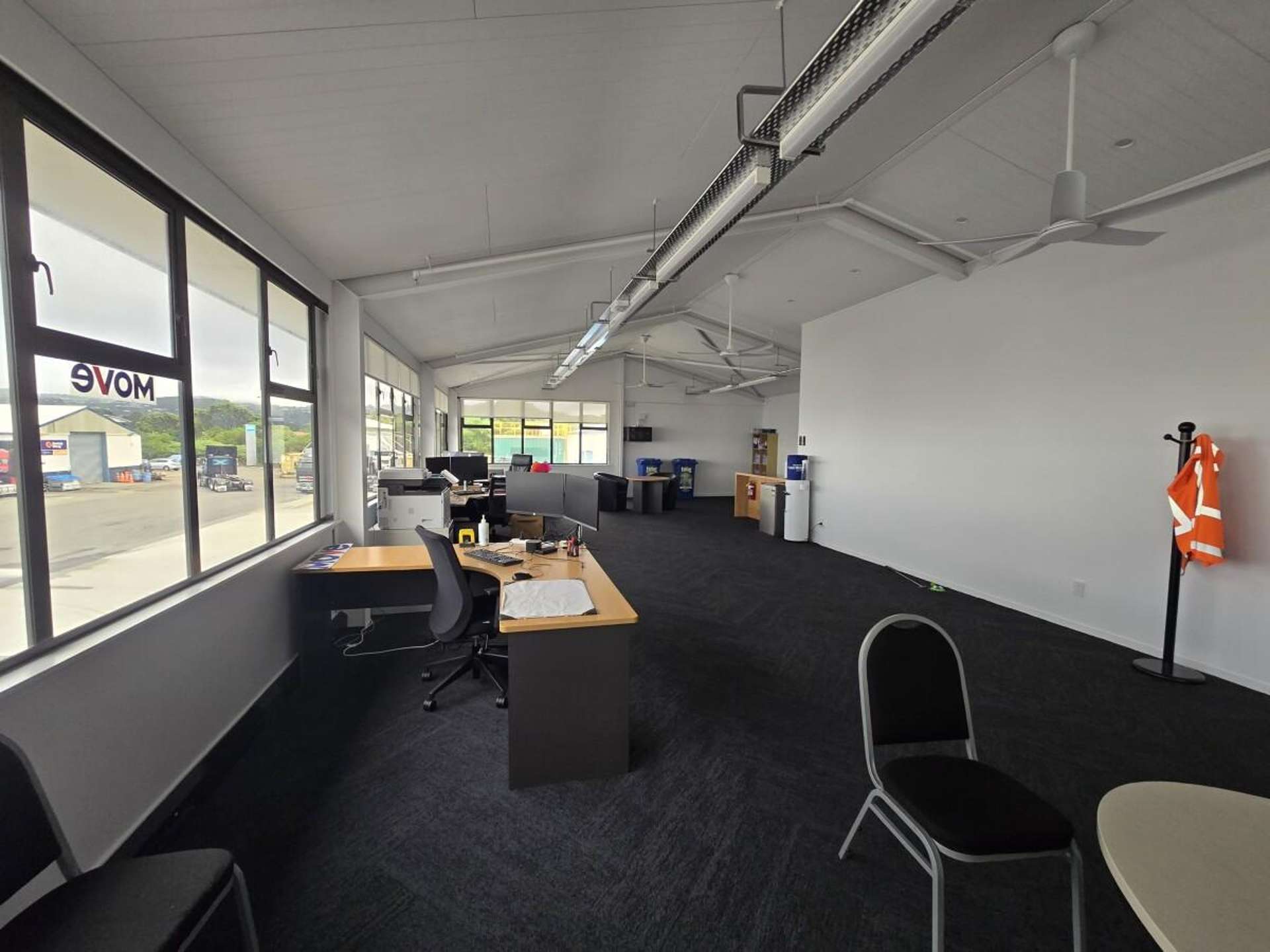 Level 1, 2 Port  Road Seaview_0