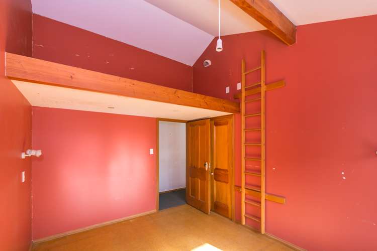 10 Harmans Road Lyttelton_22