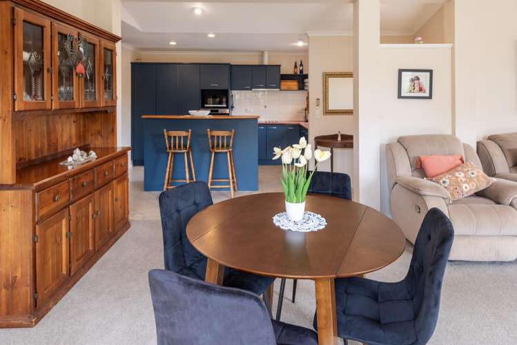 93 Burswood Drive Pakuranga Heights_6