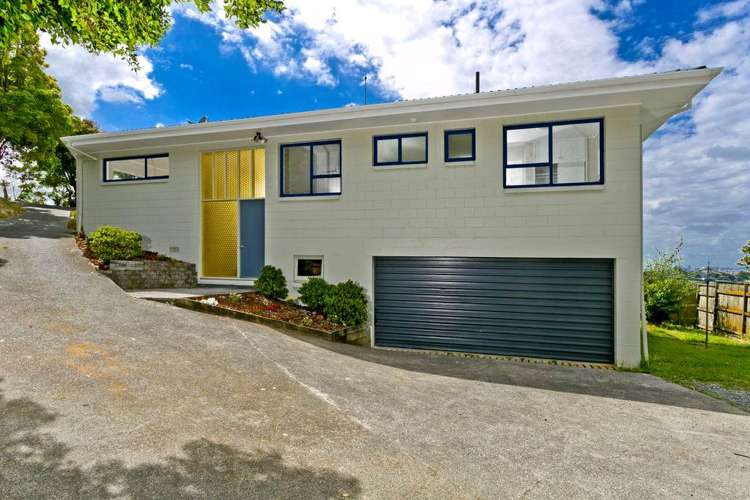 1/23a Target Road Totara Vale_25