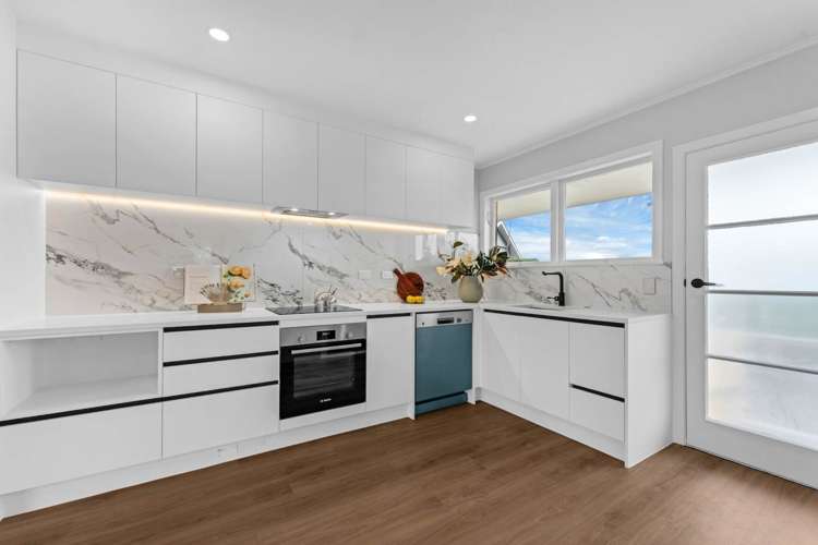 2/189 Whitney Street Blockhouse Bay_7