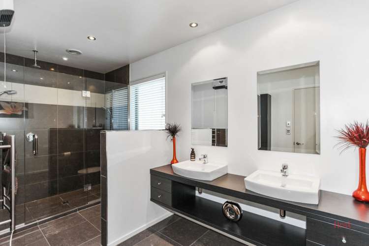 28 Longspur Avenue Wigram_10