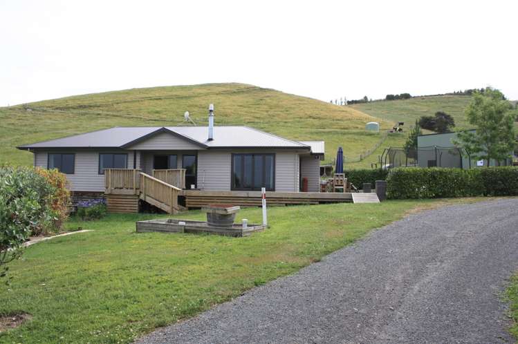 319 Quine Road Tahuna_2