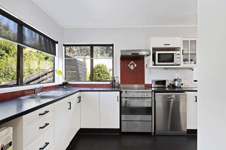 20 Sandiacre Way Browns Bay_8