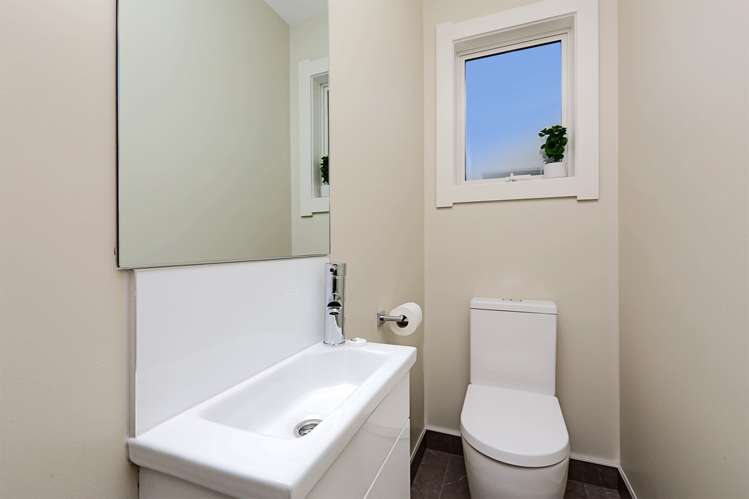 202 Riverslea Road South Akina_12