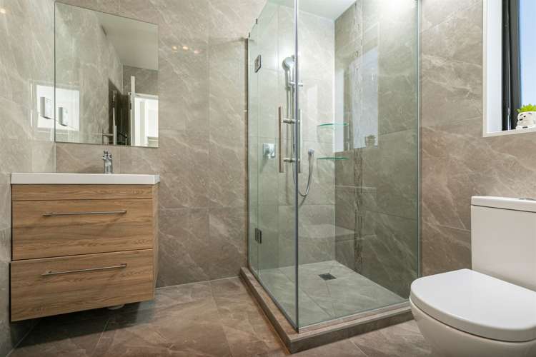 9a Kingdale Road Henderson_15