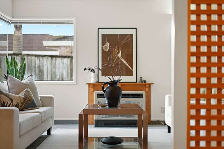 738a River Road Chartwell_6