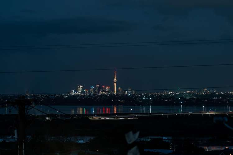 221 Te Atatu Road_5