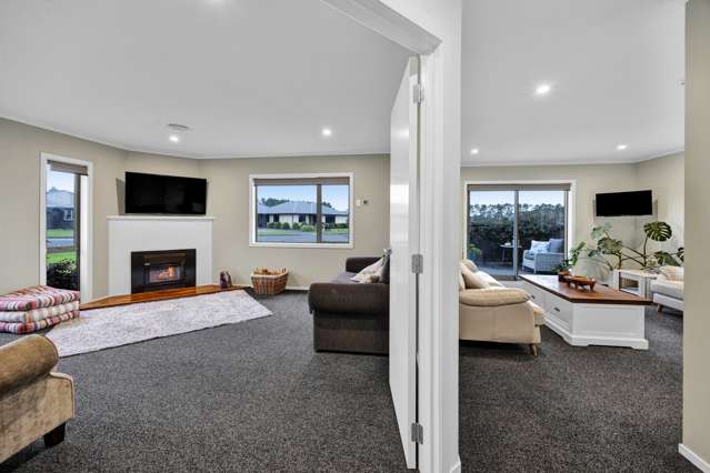 7 Mercade Close Stratford_1