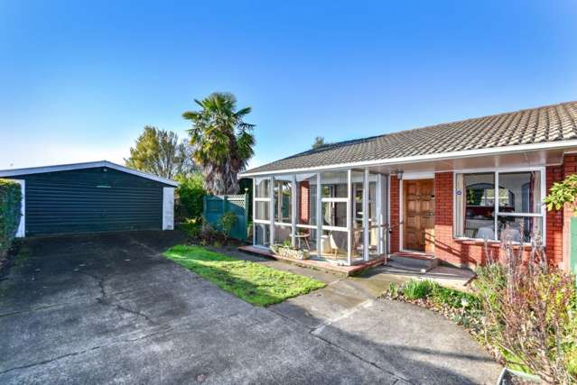 120 Lake Terrace Road Burwood_2