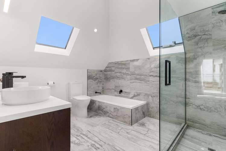 1/21 Rangitoto Terrace Milford_11