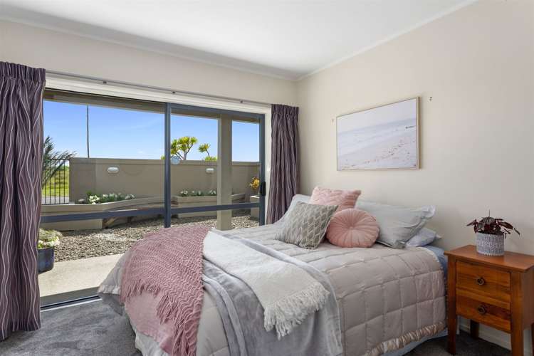 24 Ocean Road Ohope_11