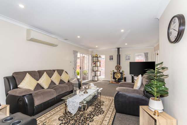 6 Royal Oak Drive Kelvin Grove_2