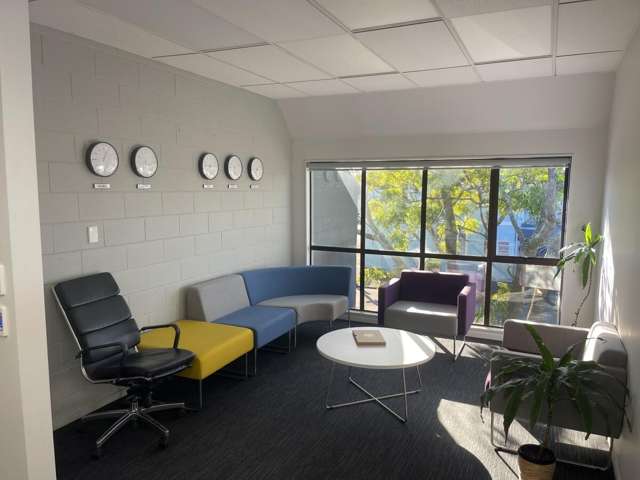 301-303 Queen Street East Hastings Central_3