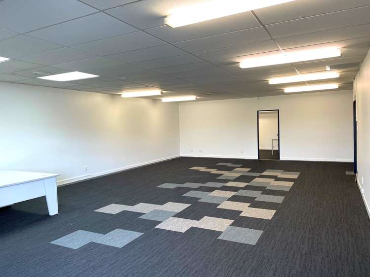 5A/100 Fitzgerald Avenue Central Christchurch Central_1